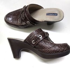 Sperry Topsider Faux Alligator Wedge